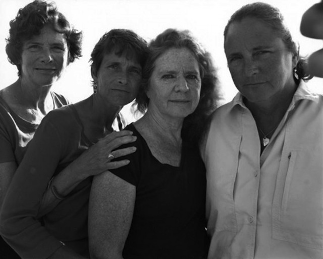 Four Sisters Take A Photo of Themselves Every Year 